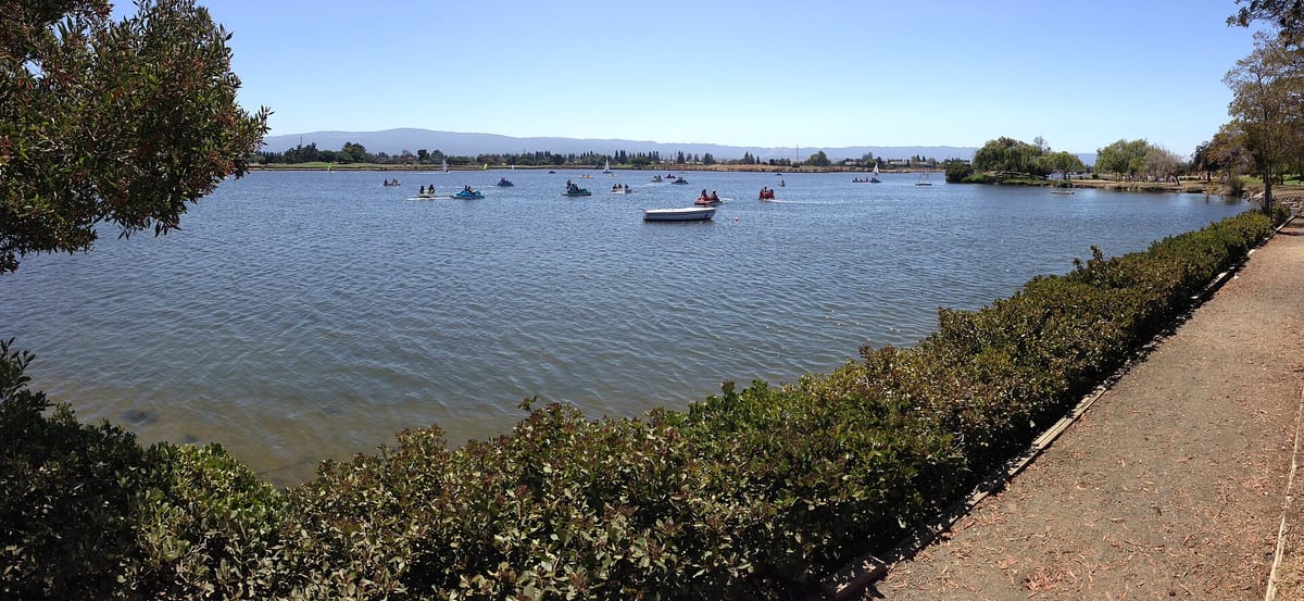 Boats on Shoreline Lake with the Santa Cruz Mountains behind